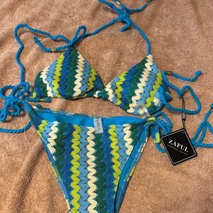 Zaful Vibrant Crochet Bikini in Blue and Green